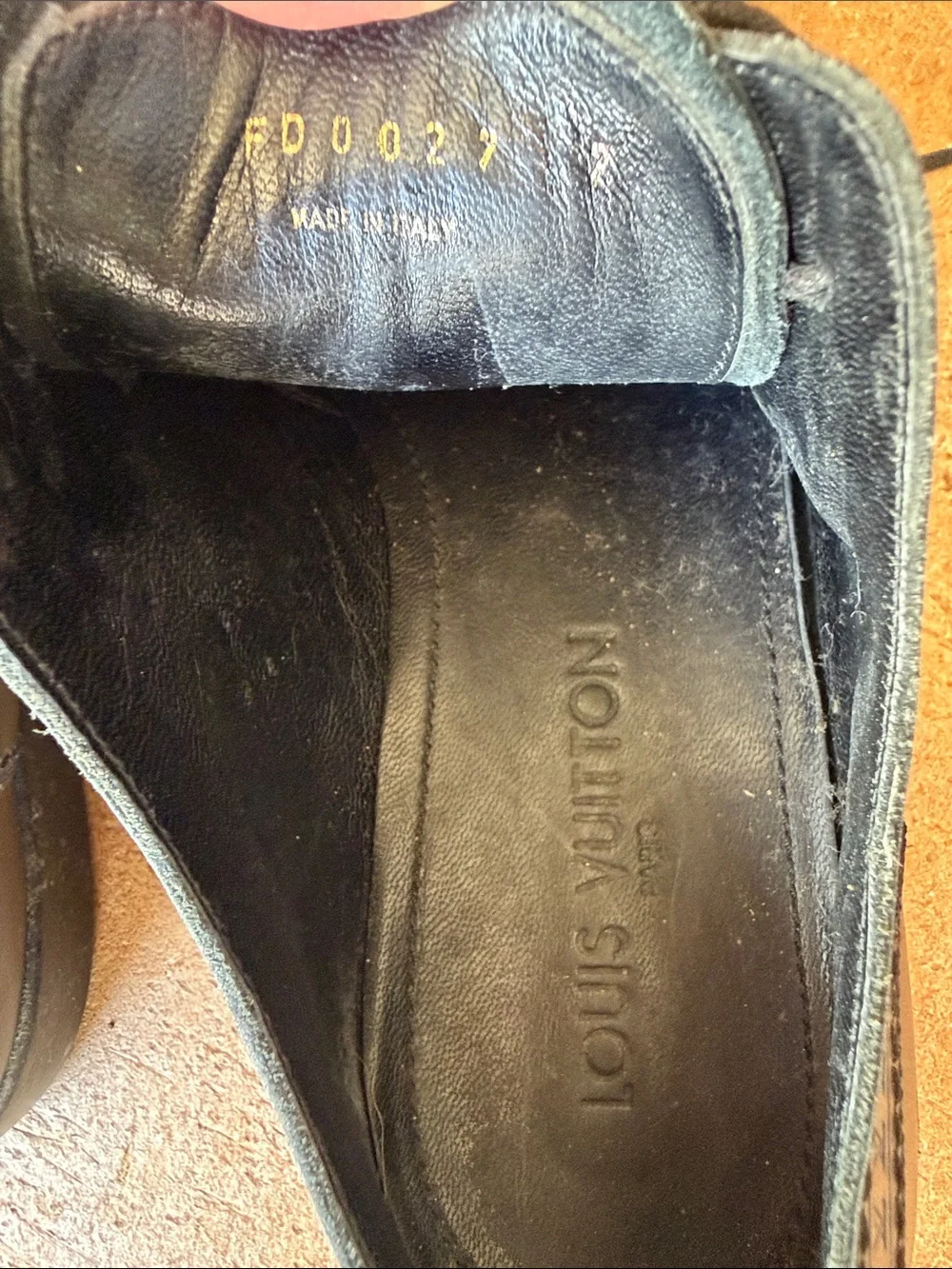 Louis Vuitton Men's Black Leather Derby Lace-Up Shoes